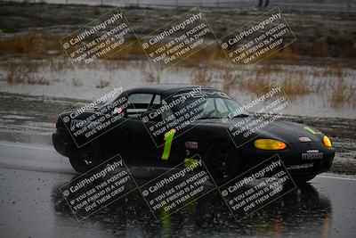 media/Nov-15-2025-CalClub SCCA (Sat) [[7bfa5a7151]]/Qualifying/Group 5/